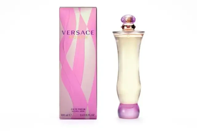 A Bold yet Graceful Scent Versace Woman EDP 100ml Perfume
