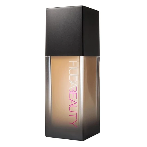 Huda Beauty Faux Filter Foundation in Latte 300N, 35 ml