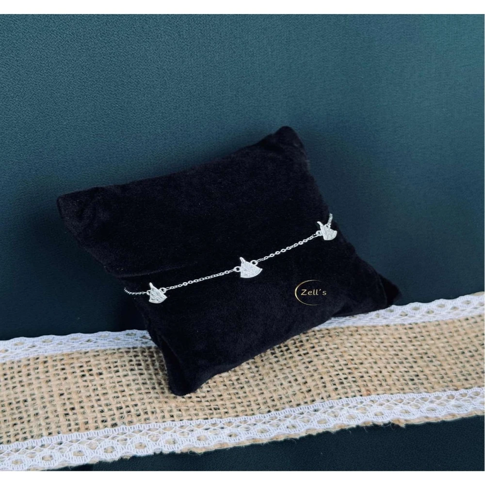 Zell’s Creative Silver Angel Wing Charm Bracelet – Dainty Dangling Design