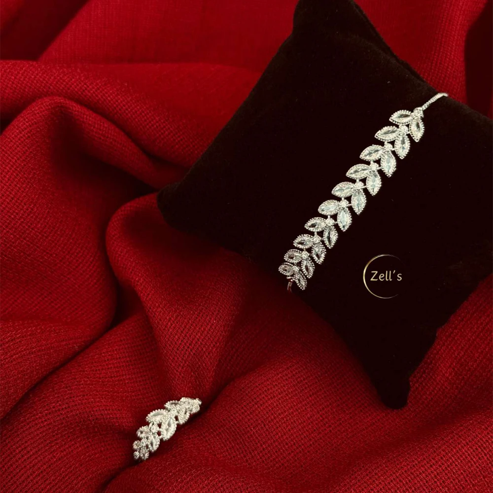 Zell’s Leafy Vine Crystal Bracelet & Ring Set – Nature Elegance Series